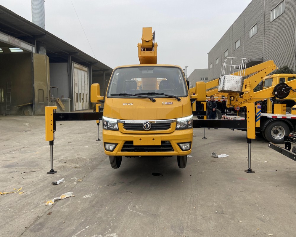 16米藍牌直臂式東風涂逸高空作業(yè)車